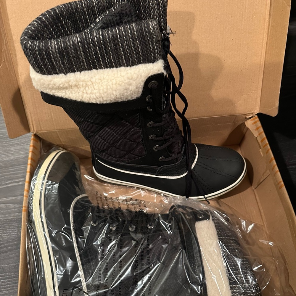 Black and Cream Winter Boots
